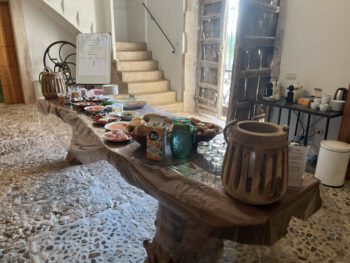 Heldinnenreise 2022 Mallorca Finca Frühstücksbuffet