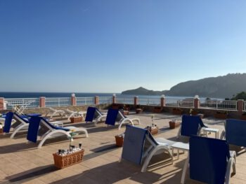 Heldinnenreise 2024 Korfu Hotel Dachterasse Agios Georgios