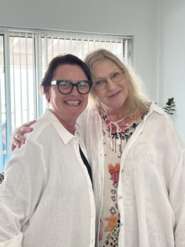 Athena's Journey 2025 Athen Atelier Blusentausch